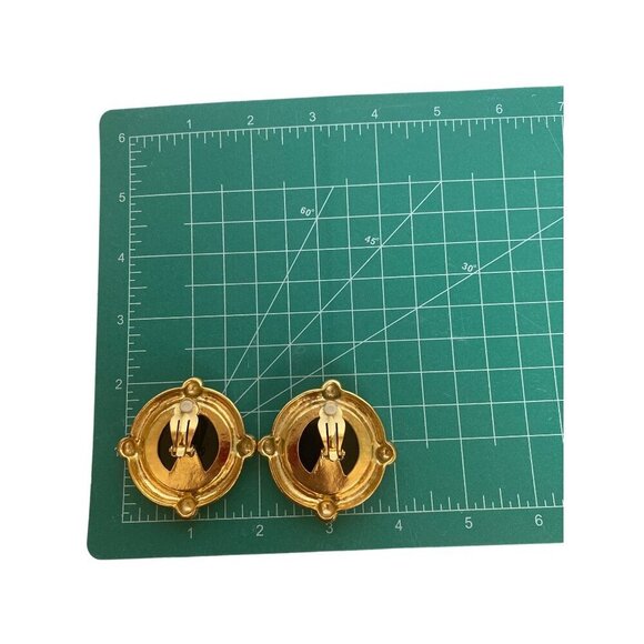 Anne Klein Couture vintage 1980s black cabochon gold-tone bold statement earring - Picture 2 of 4